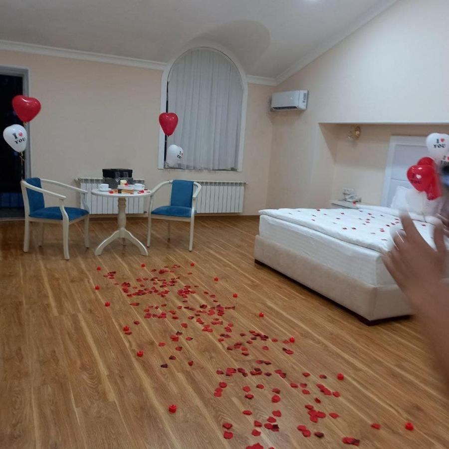 Queens 2 Hotel タシュケント エクステリア 写真