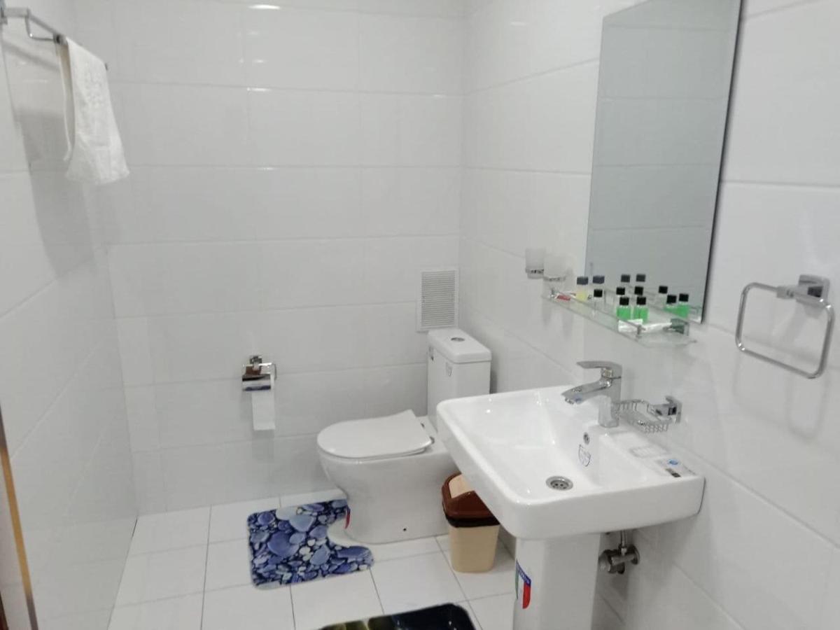 Queens 2 Hotel タシュケント エクステリア 写真