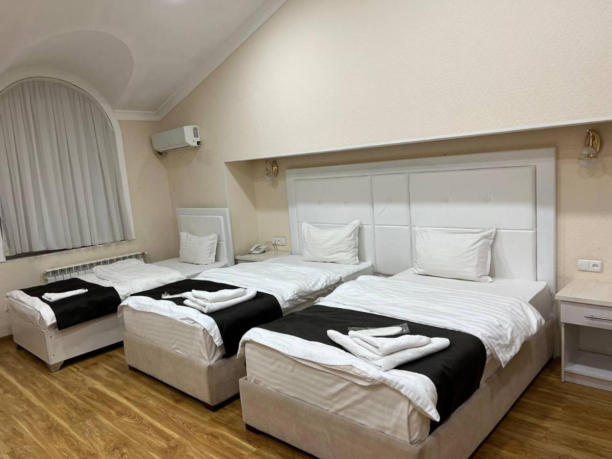 Queens 2 Hotel タシュケント エクステリア 写真