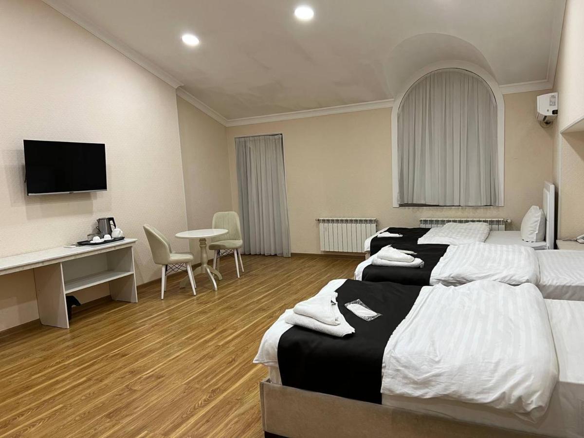 Queens 2 Hotel タシュケント エクステリア 写真